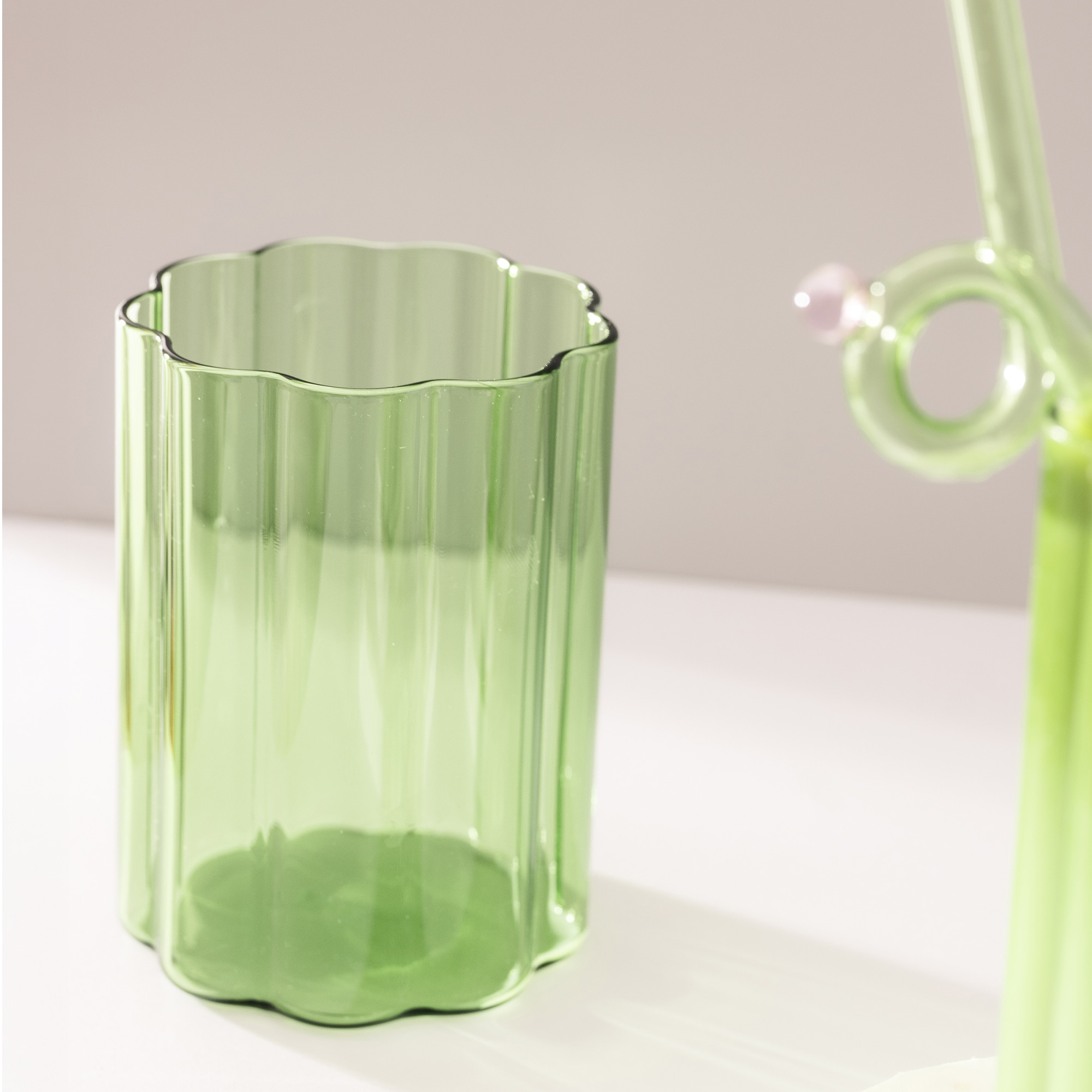 whalehomes ripple glass up green empty cup